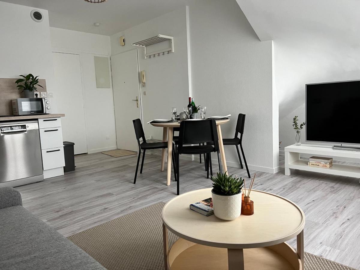 Ferienwohnung Appart Cosy Cdg Paris Parc Expo Asterix Dammartin-en-Goele Exterior foto